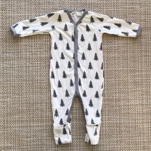 Monica + Andy Organic Sleeper (size 0-3m)